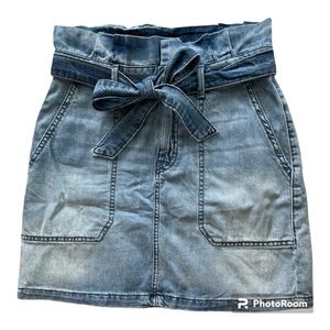 Free People Womens Splendor in The Grass
Denim Paperbag Waist Mini Skirt Size 6